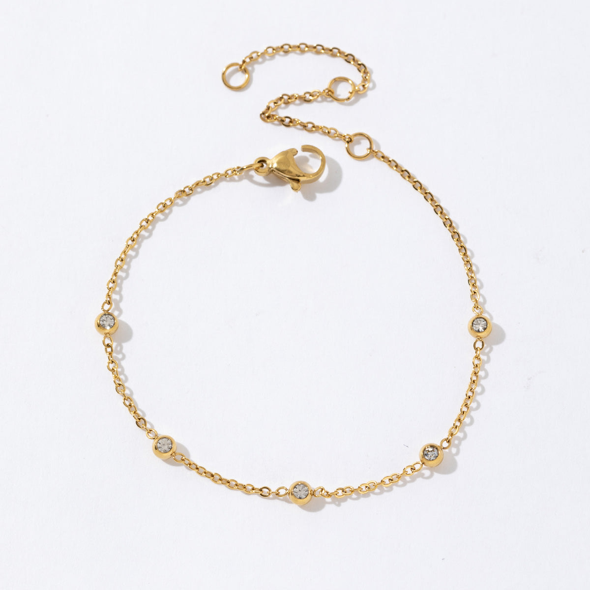 BRACCIALE MINIMALISTA CON CHARM IN ZIRCONE | PLACCATO ORO 18K