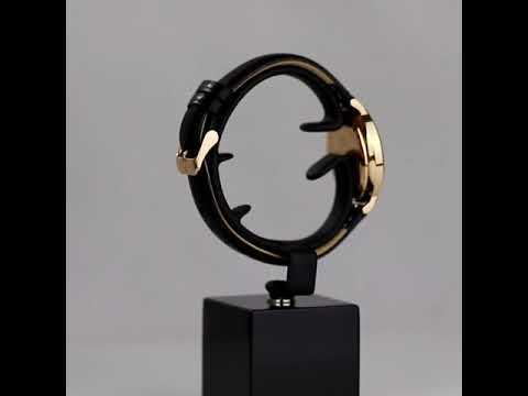 KLASSISCHE EN-MAILLE-UHR